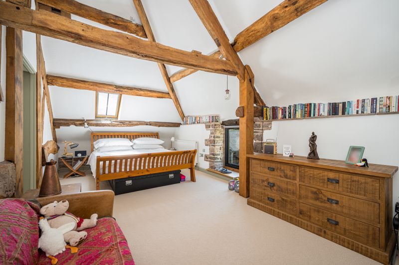 Bedroom- click for photo gallery